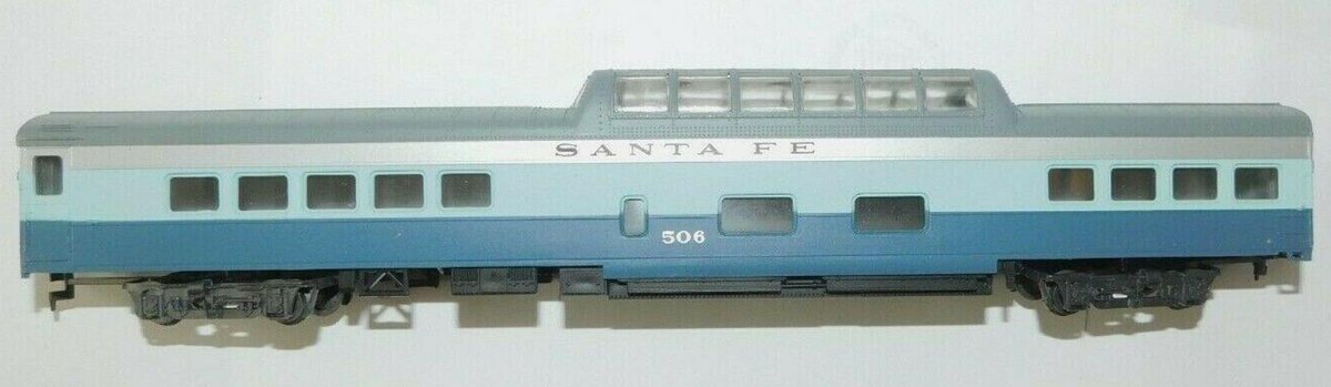 AHM 6405 HO Santa Fe Vista Dome Coach 85 Ft. Baggage Car #506