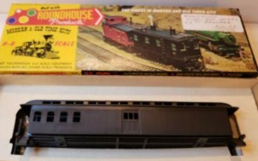 Roundhouse 5210 HO 50' Overland Baggage Undecorated Car