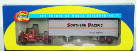 Athearn 93184 HO Southern Pacific Mack B Tractor W/40'' Trailer Ready To Roll