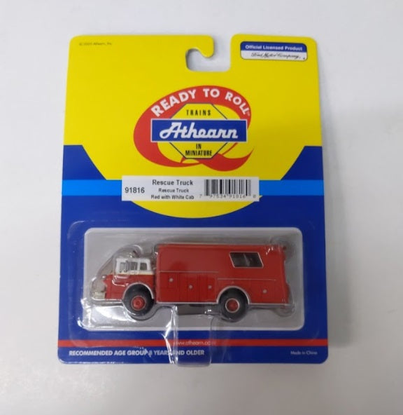Athearn 91816 HO Scale Rescue Truck Red w/ White Cab