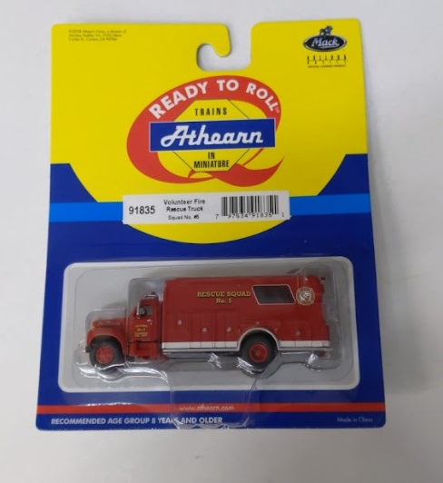Athearn 91835 HO Scale Volunteer Fire Rescue Truck #5