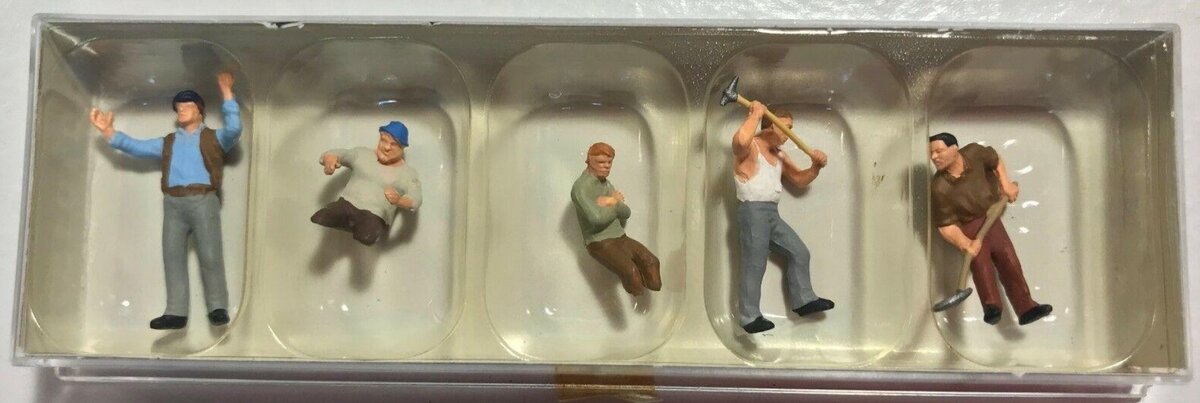 Preiser 1010157 HO Team Track Loading Crew Figures (Set of 5)