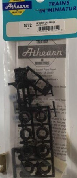 Athearn 5772 HO 20' Container Chassis Hapag-Lloyd Plastic Kit