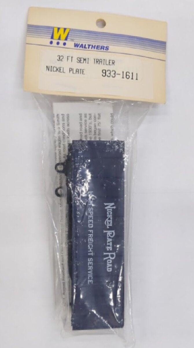 Walthers 933-1611 HO 32' "Nickel Plate Road" Semi Trailer Kit