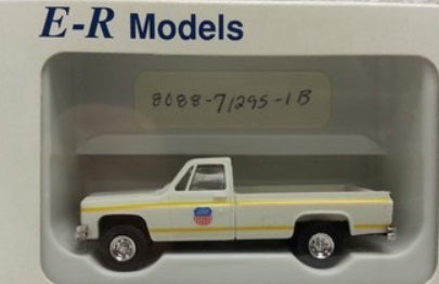 E-R Model Importers 90102 HO Union Pacific Pickup Truck