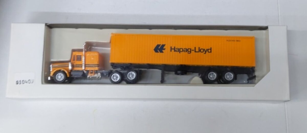 Con-Cor 9304 HO Hapag-Lloyd Tractor Trailer