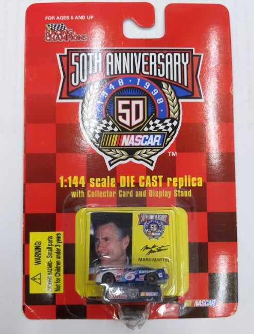 Racing Champions 09153 1:144 Replica w Collector Card and Stand Racecar