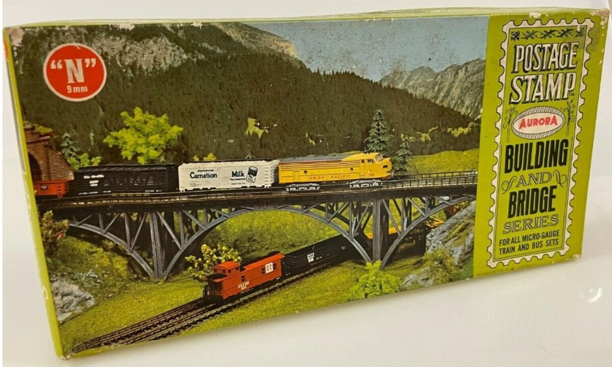Aurora 4181-200 N Steel Arch Bridge Postage Stamp Plastic Kit
