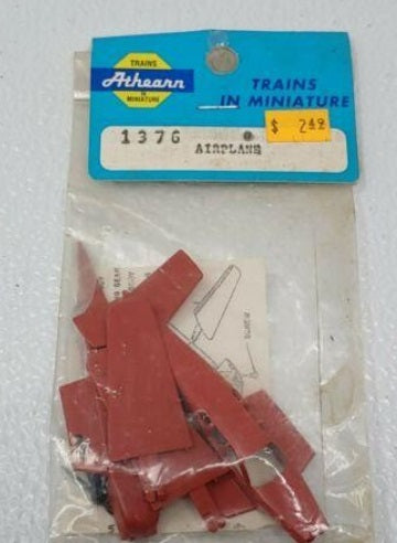 Athearn 1376 HO Red Airplane Kit