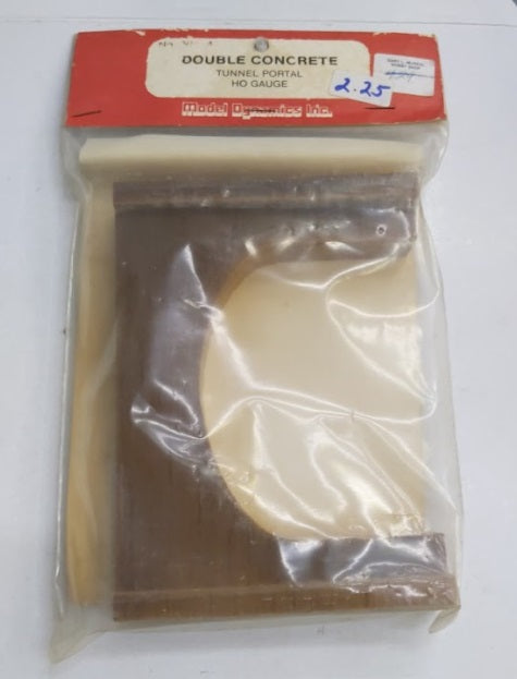 Model Dynamics 30104 HO Double Concrete Tunnel Portal