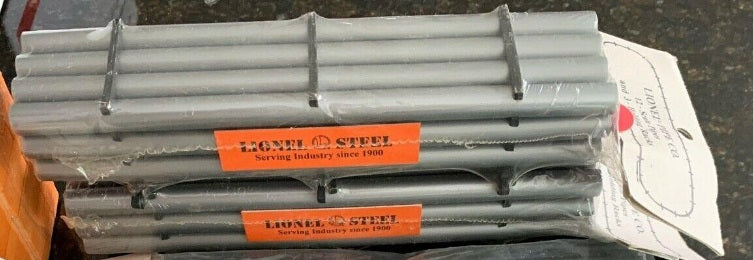 Lionel HO 12 Pipes & 3 Holding Racks