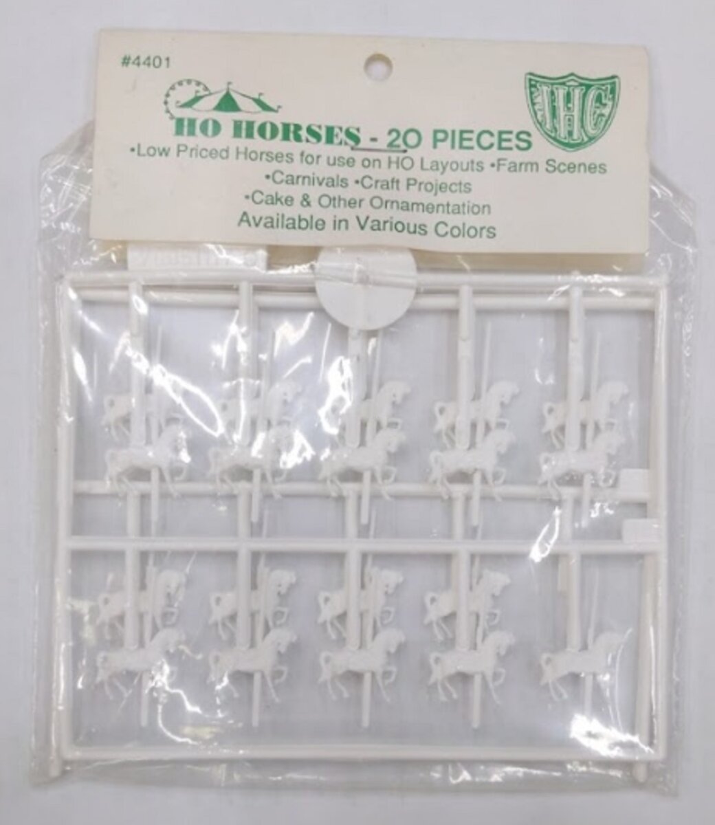 IHC 4401 HO White Horses (Pack of 20)
