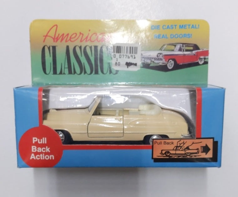 American Classics 0150 1:43 Cream Two Door Sedan W/ Pull Back Action Car