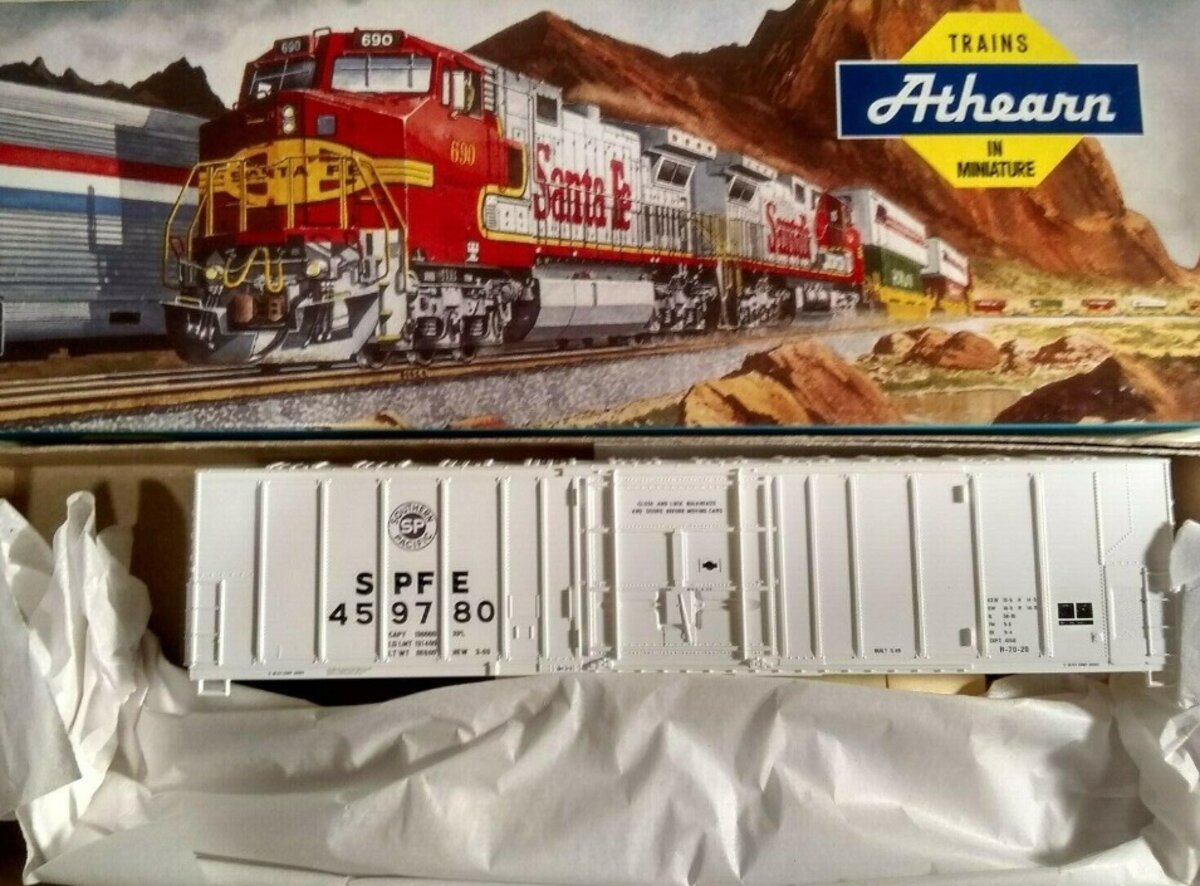 Athearn 2901K HO 57 Mech Reefer S Pacific Fruit Express Car # 459780 Kit