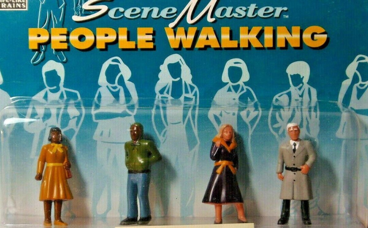 Life Like 1674 G People Walking Figures (Pack of 4)
