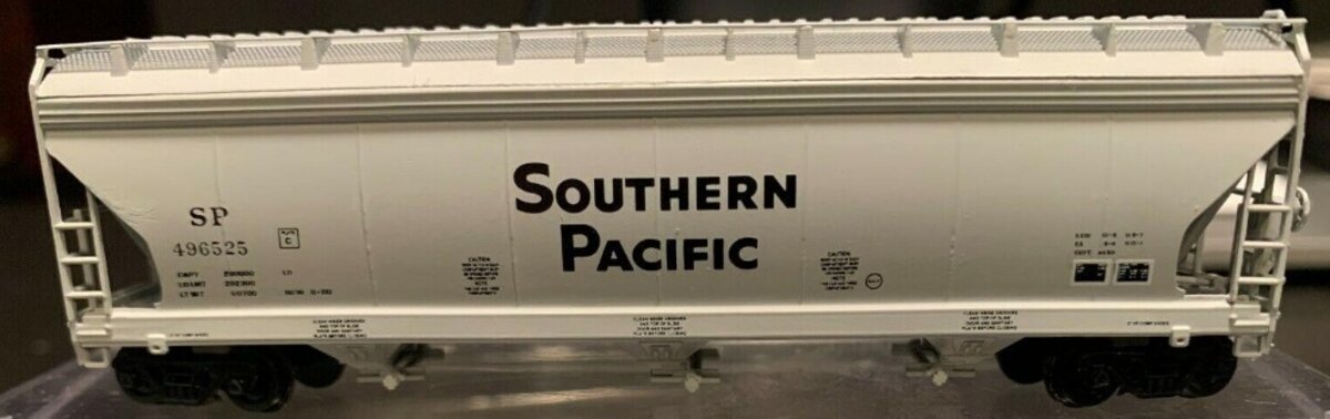 InterMountain 67003-05 N Southern Pacific 4650 Cubic Ft 3 Bay Hopper#496525