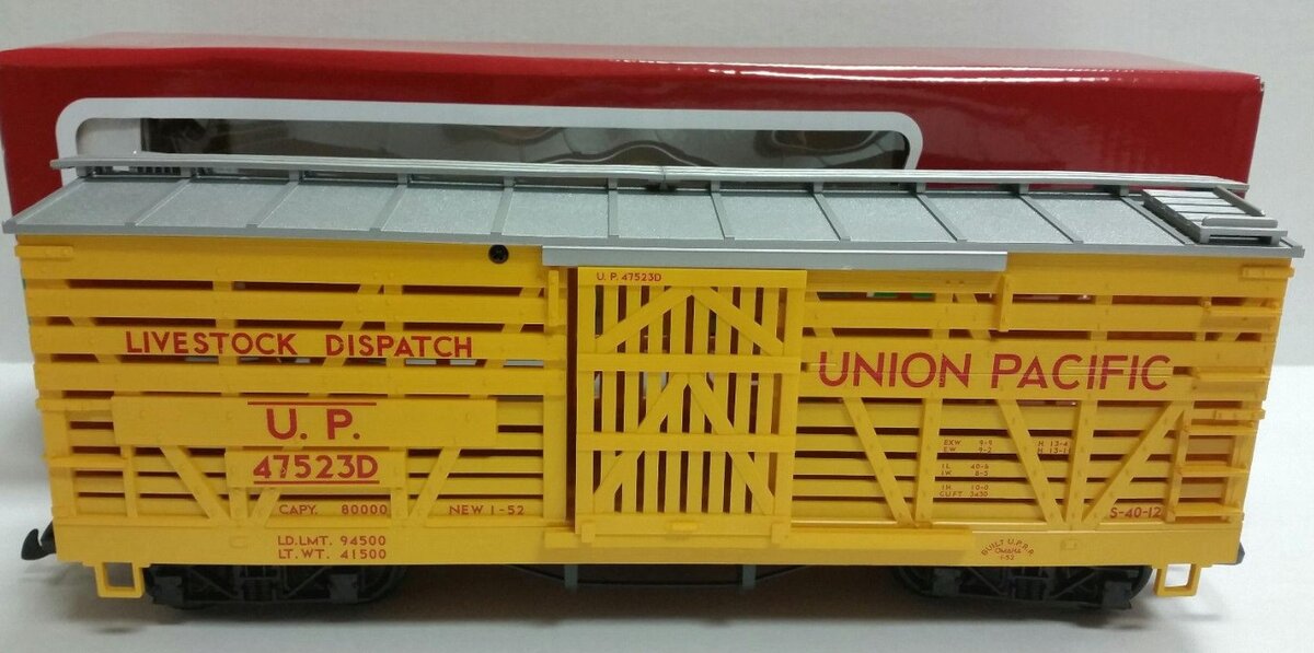 LGB 48681-01 G Scale Union Pacific Livestock Freight Car