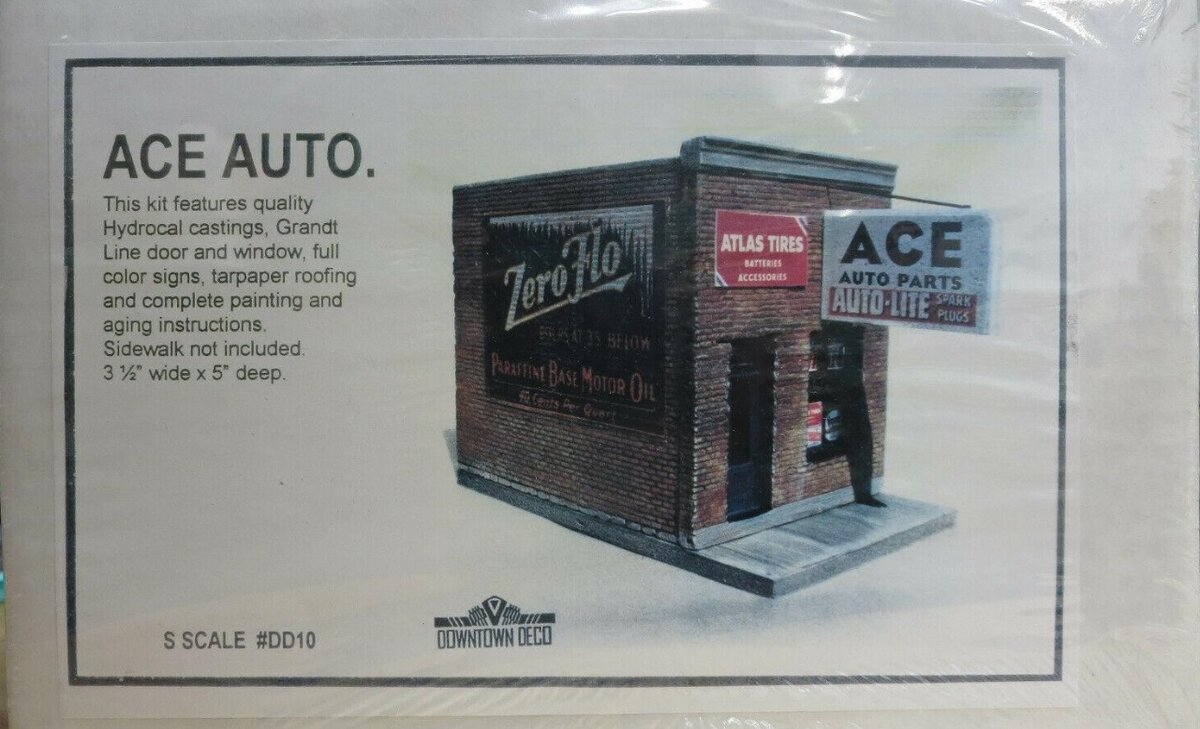 Downtown Deco DD10 S Ace Auto Building Kit