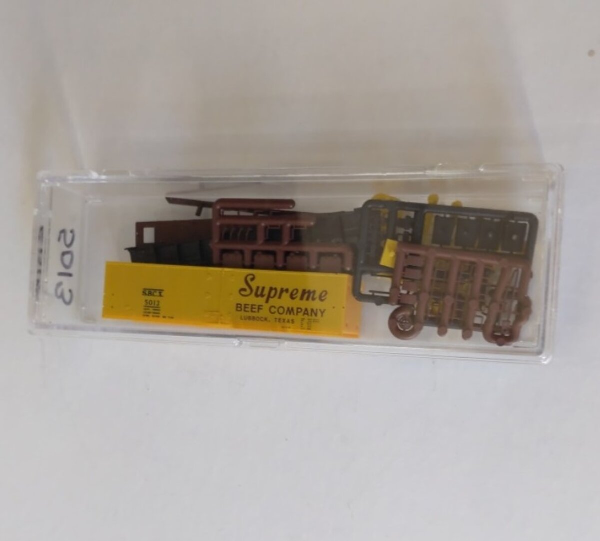 InterMountain N Scale SBCX #5013 Supreme Beef Co Freight Car Kit No Wheels