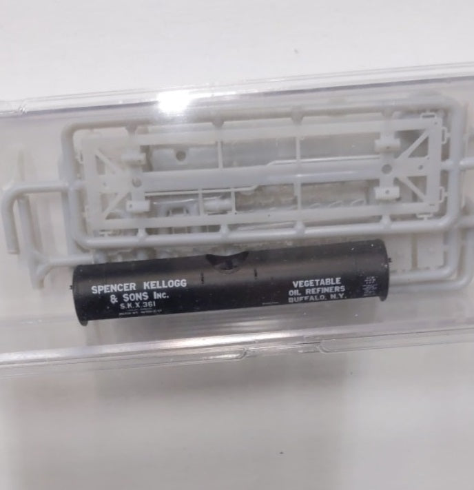 InterMountain N SKX #361 Spencer Kellogg & Sons Vegetable Oil Tank Car Kit