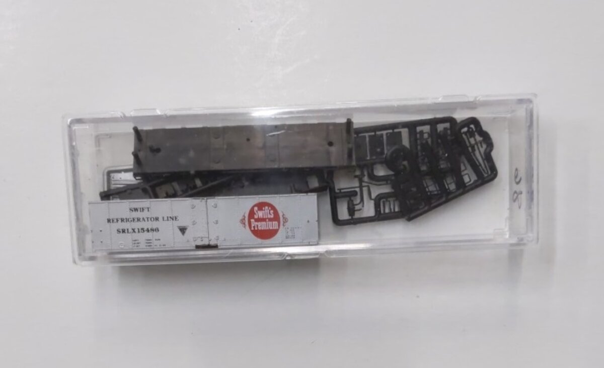 InterMountain N SRLX #15486 Swifts Premium Freight Car Kit No Wheels No Coupler