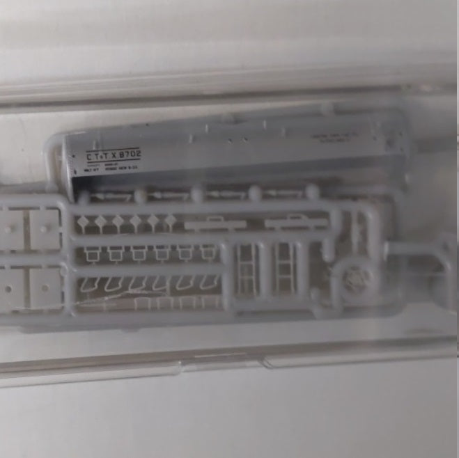 InterMountain N CT & TX #8702 Canton Cleveland Tank Car Kit No Wheels No Coupler