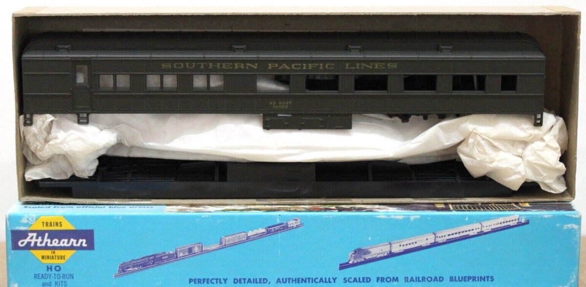 Athearn 1893 HO STD Dinner Southern Pacific Lines Dinner Kit