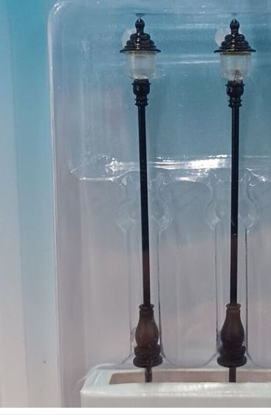 Rock Island Hobby 012106 HO Lamp Post (Pack of 2)