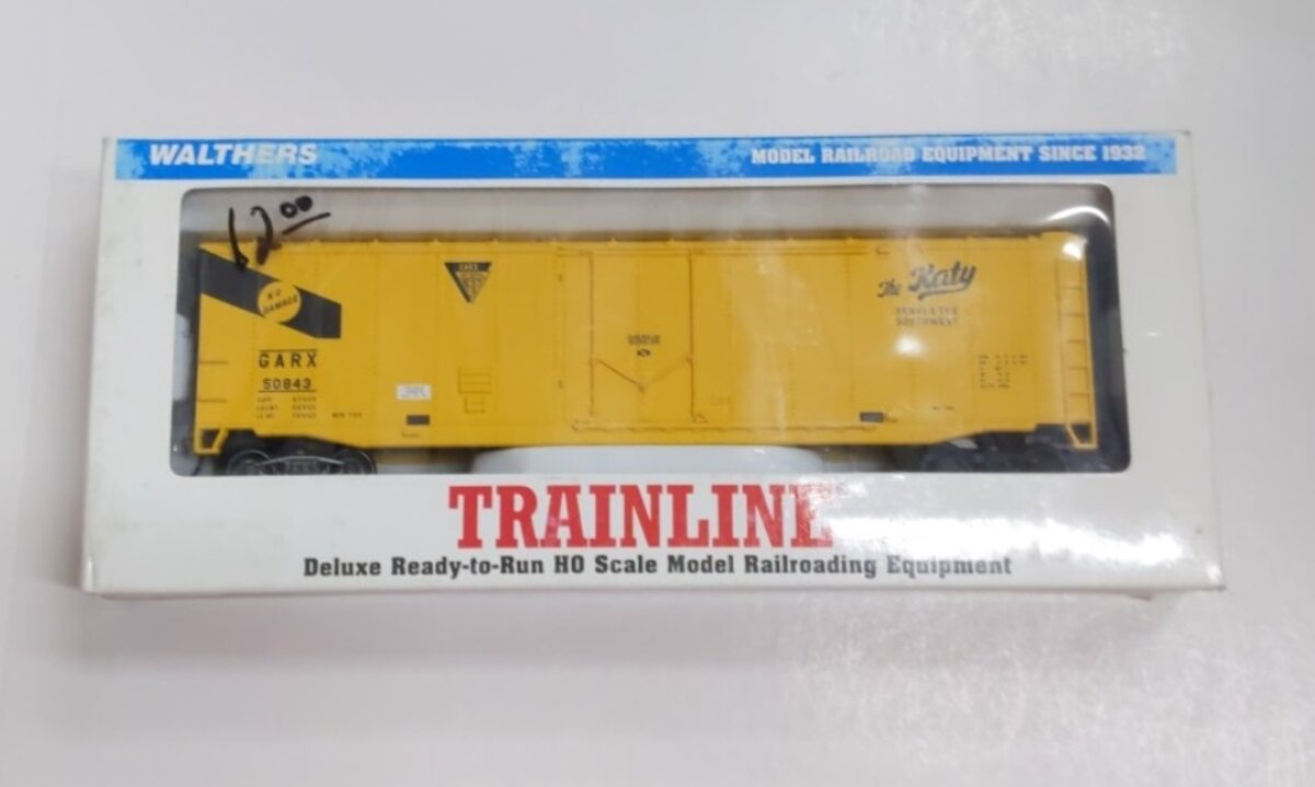 Walthers 931-674 HO The Katy MKT 50' Plug Door Boxcar #50843