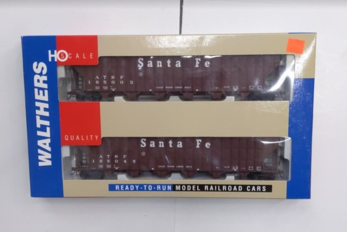 Walthers 932-25689 HO Santa Fe Greenville 7k Cubic Wood Chip Hopper (Pack of 2)