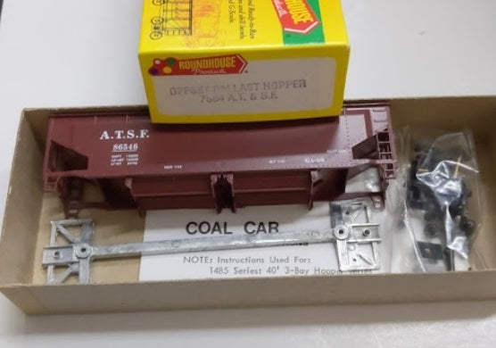 Roundhouse 7884 HO A.T. & S.F. Offset Ballast Coal Car Hopper Car Kit