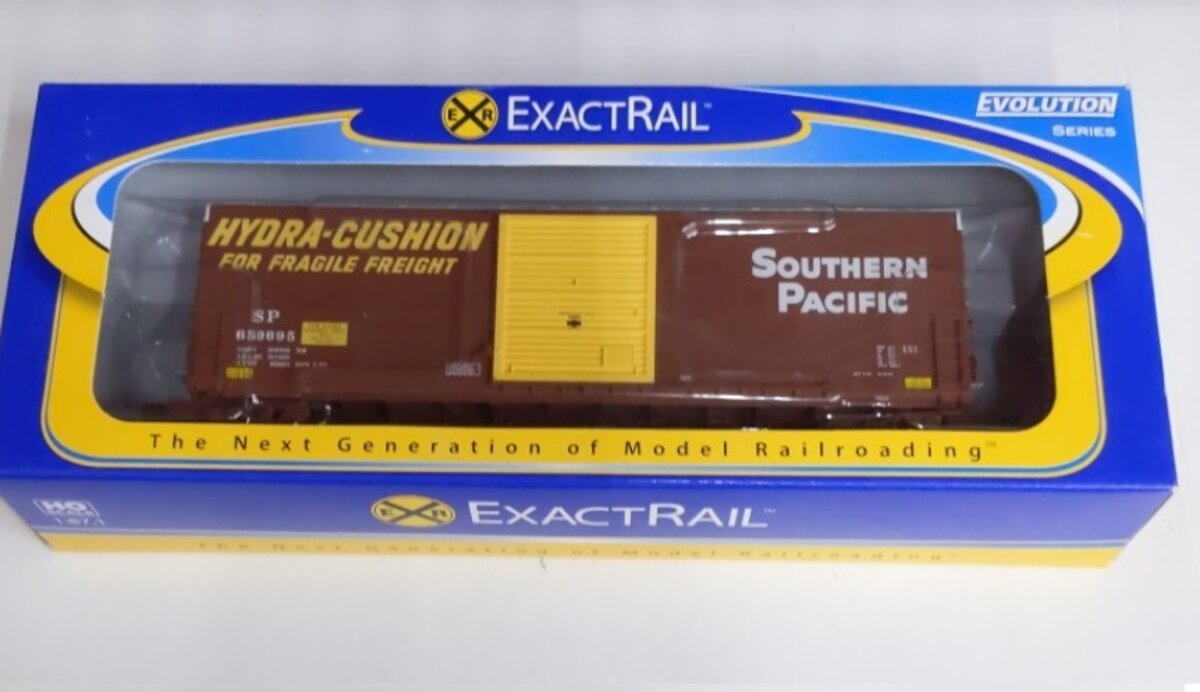ExactRail EE1008 HO Southern Pacific PC&F 6033 Cu Ft. Single Door Box