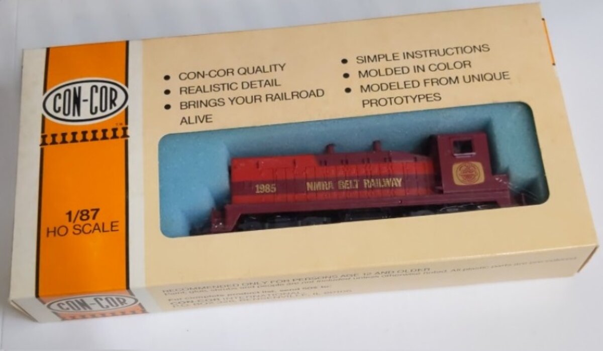 Con-Cor 0001-001511 HO NMRA Anniversary EMD SW-7 Diesel Switcher