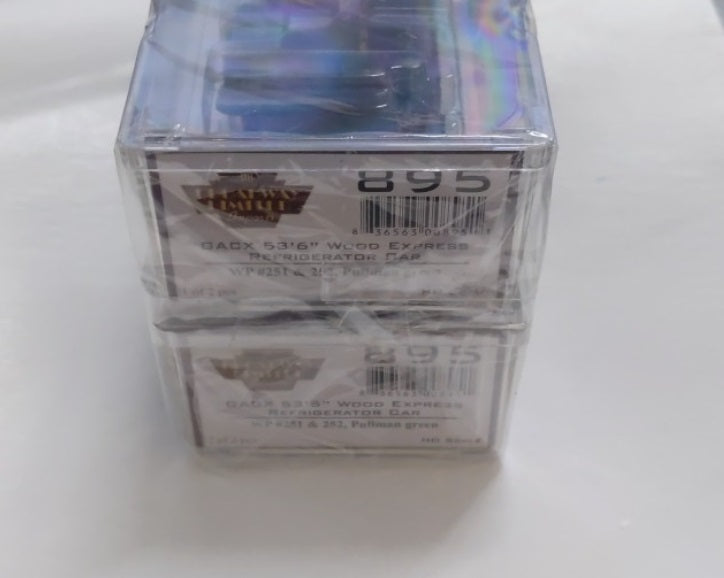 Broadway Limited 895 HO Wood Express 53'6" Refridgerator Reefer Car (Set of 2)