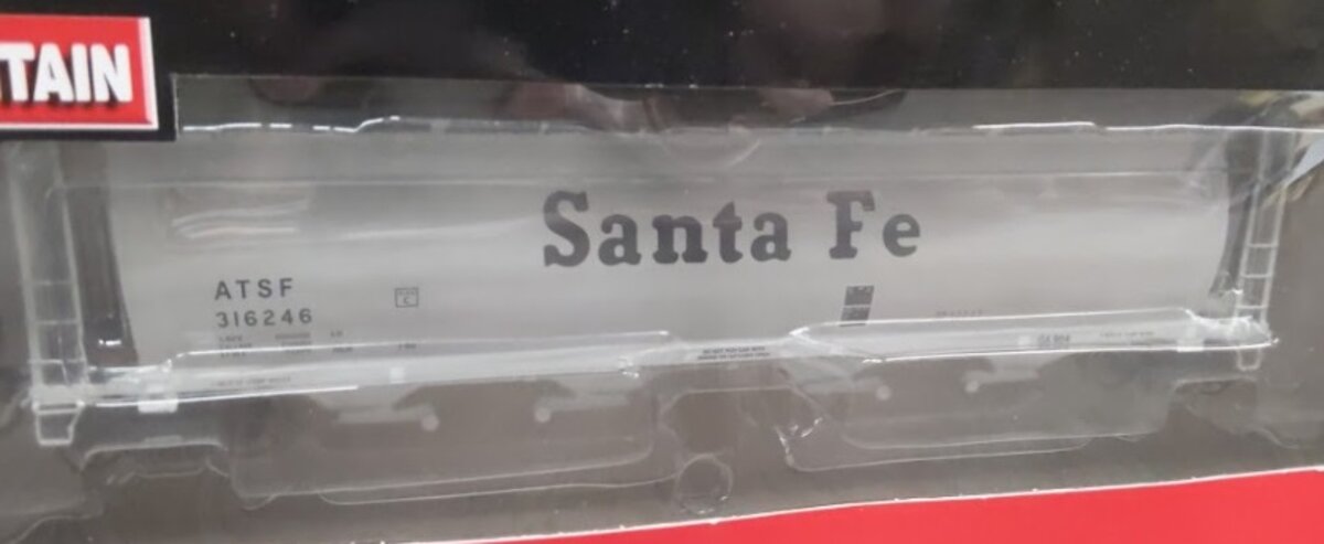 InterMountain 45135-06 HO Santa Fe Gray Cylindrical Covered Hopper Car # 316246