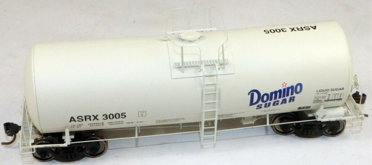 InterMountain 47807-14 HO Pinnacle Series Domino Sugar 19.6K Gal Tank Car #3005