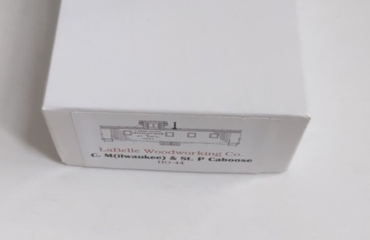 LaBelle Woodworking Co. HO-44 HO Chicago, Milw & St. Paul Caboose Kit