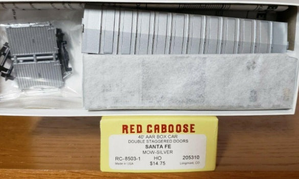 Red Caboose RC-8503-1 HO Santa Fe MOW-Silver 1937 AAR Double Door Box Car