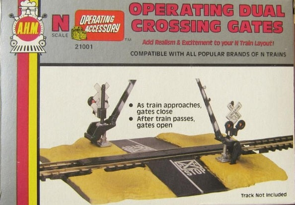 AHM 21001 N Operating Dual Crossing Gates