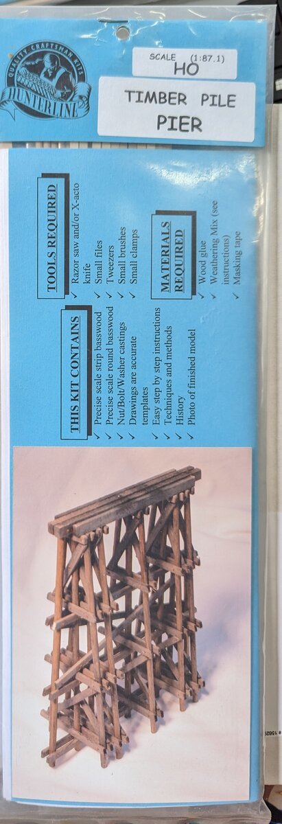 Hunterline HLHPIERP1 HO Timber Pile Pier Building Kit