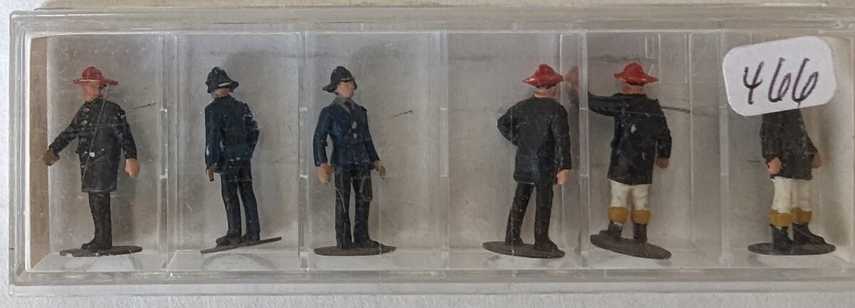 Preiser 20 HO Fire Department Chiefs and Workers (Set of 6)