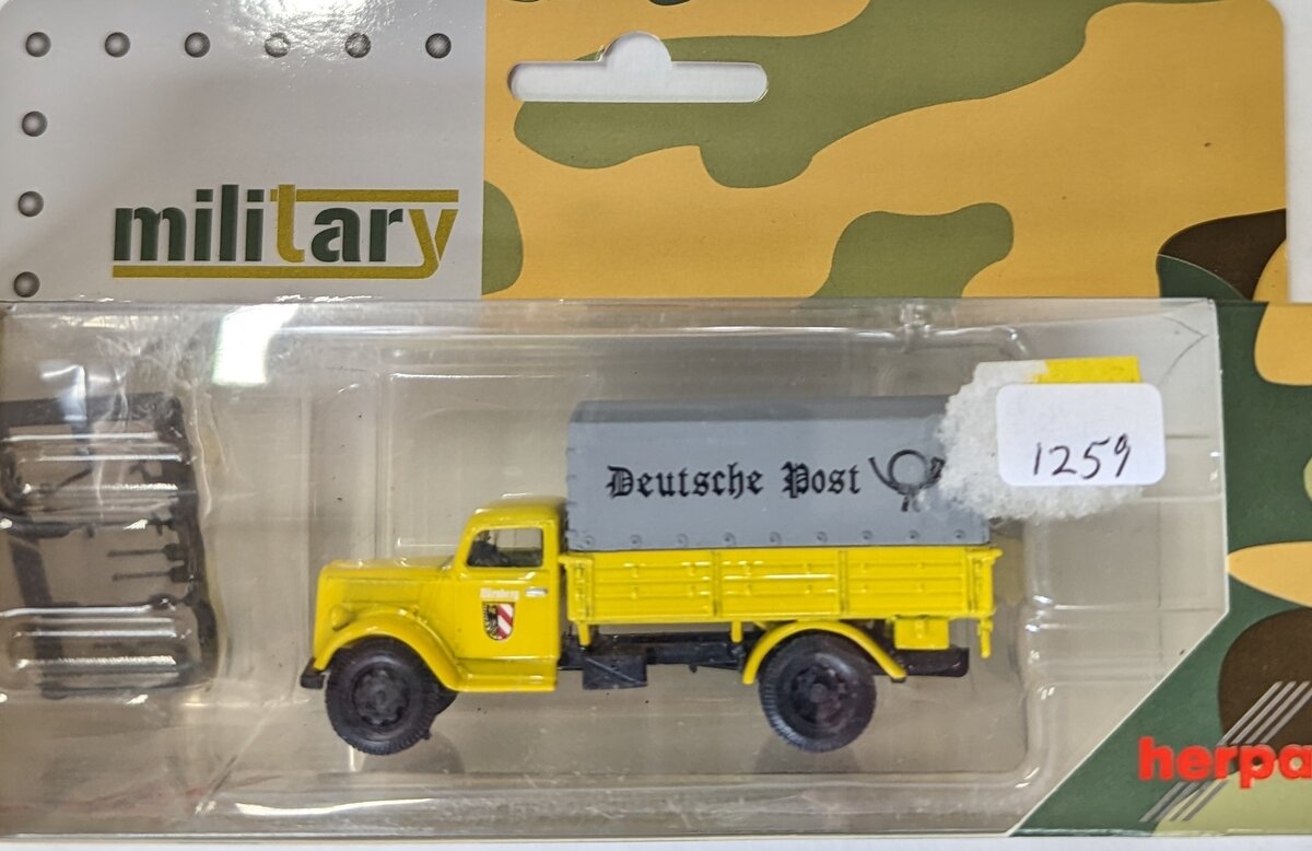 Herpa 45376  HO Opel Blitz Post Military Vehicle