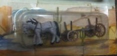 Boyds 201 HO Horse Drawn Wagon W/White Horses
