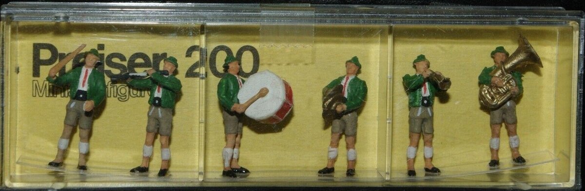 Preiser 200 HO Bavarian Band Members (Set of 6)