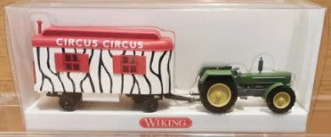 Wiking 08754034 HO John Deere Tractor W/Circus Trailer Attached