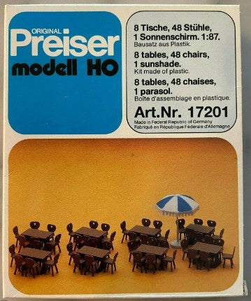 Preiser 541 HO Tables, Chairs and Sunshade Kit