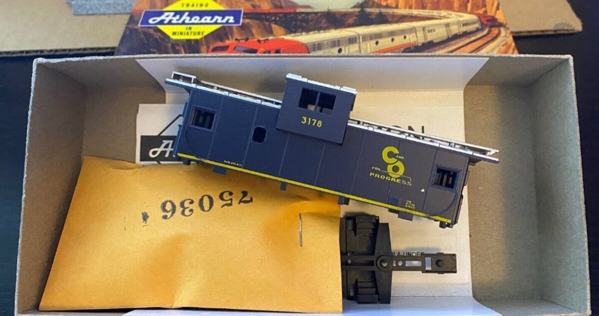 Athearn 5362 HO WV Chesapeake & Ohio Caboose #3178 Kit