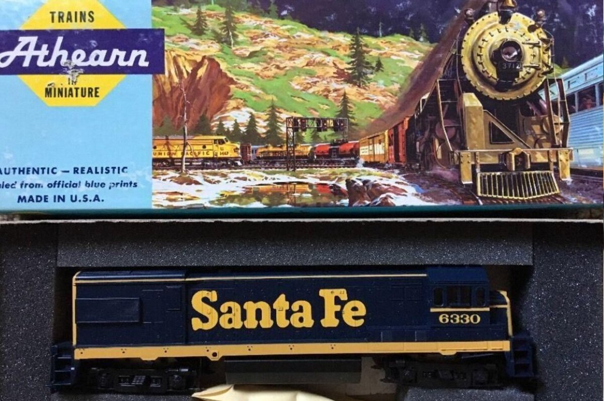Athearn 3453 HO Santa Fe U30B Dummy # 6330