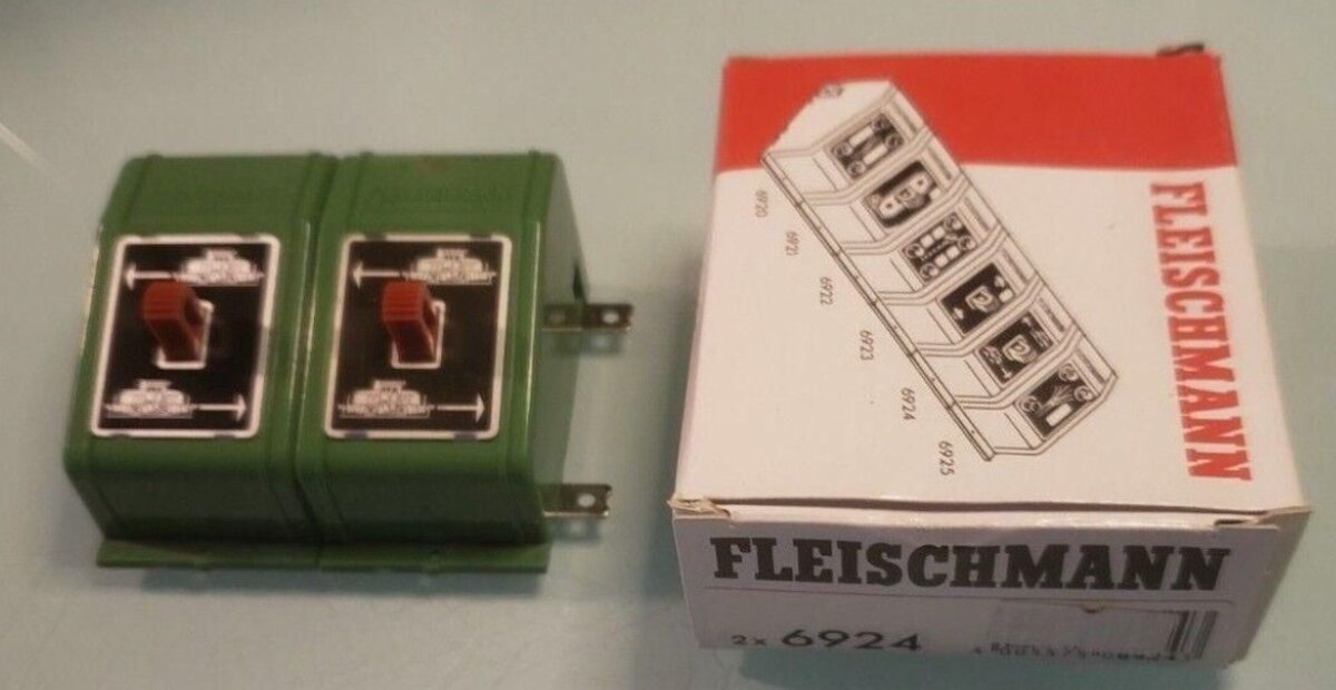 Fleischmann 6924 HO Reverse Control Switch (Box of 2)