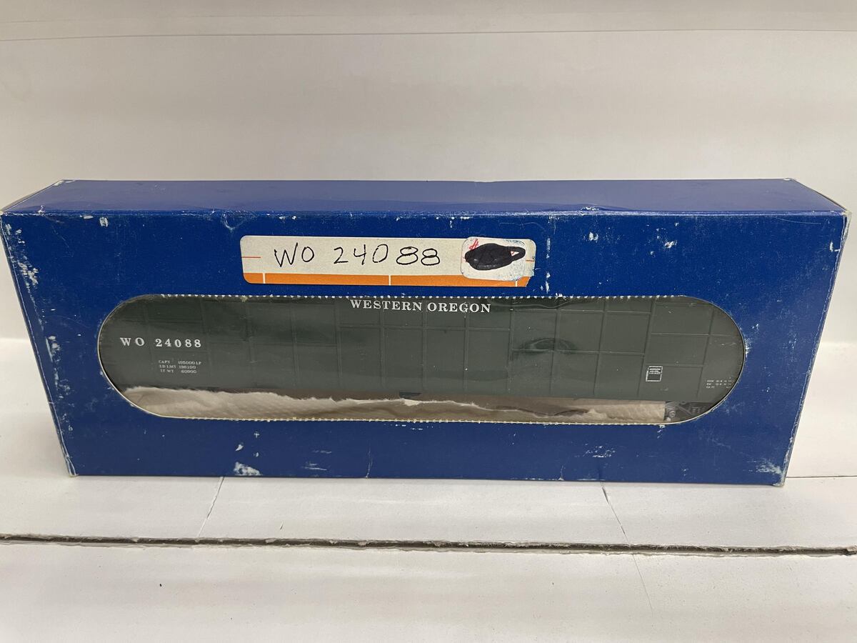 E&C Shops 24088 HO WO 62' Woodchip Gondola Ribbed Side Car Kit